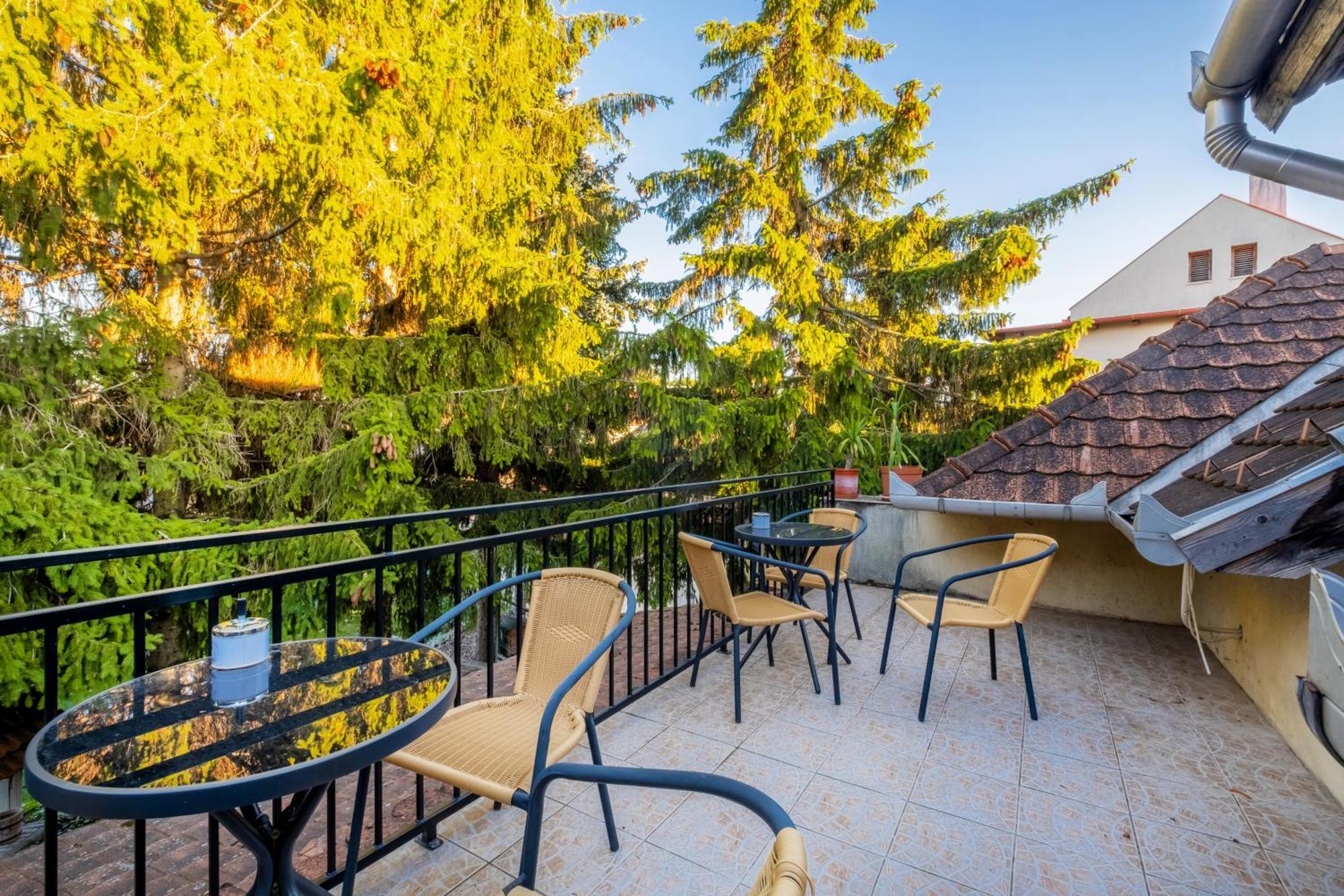 Relax Apartman Veszprém المظهر الخارجي الصورة
